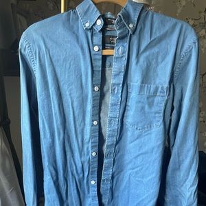 Mens Small trim fit blue chambray Nordstrom men’s button down shirt